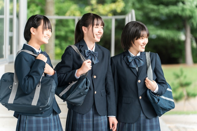 全国の寮生活・下宿生の皆さんへ！親元を離れても安心、配送でできる制服お直し＆修理
